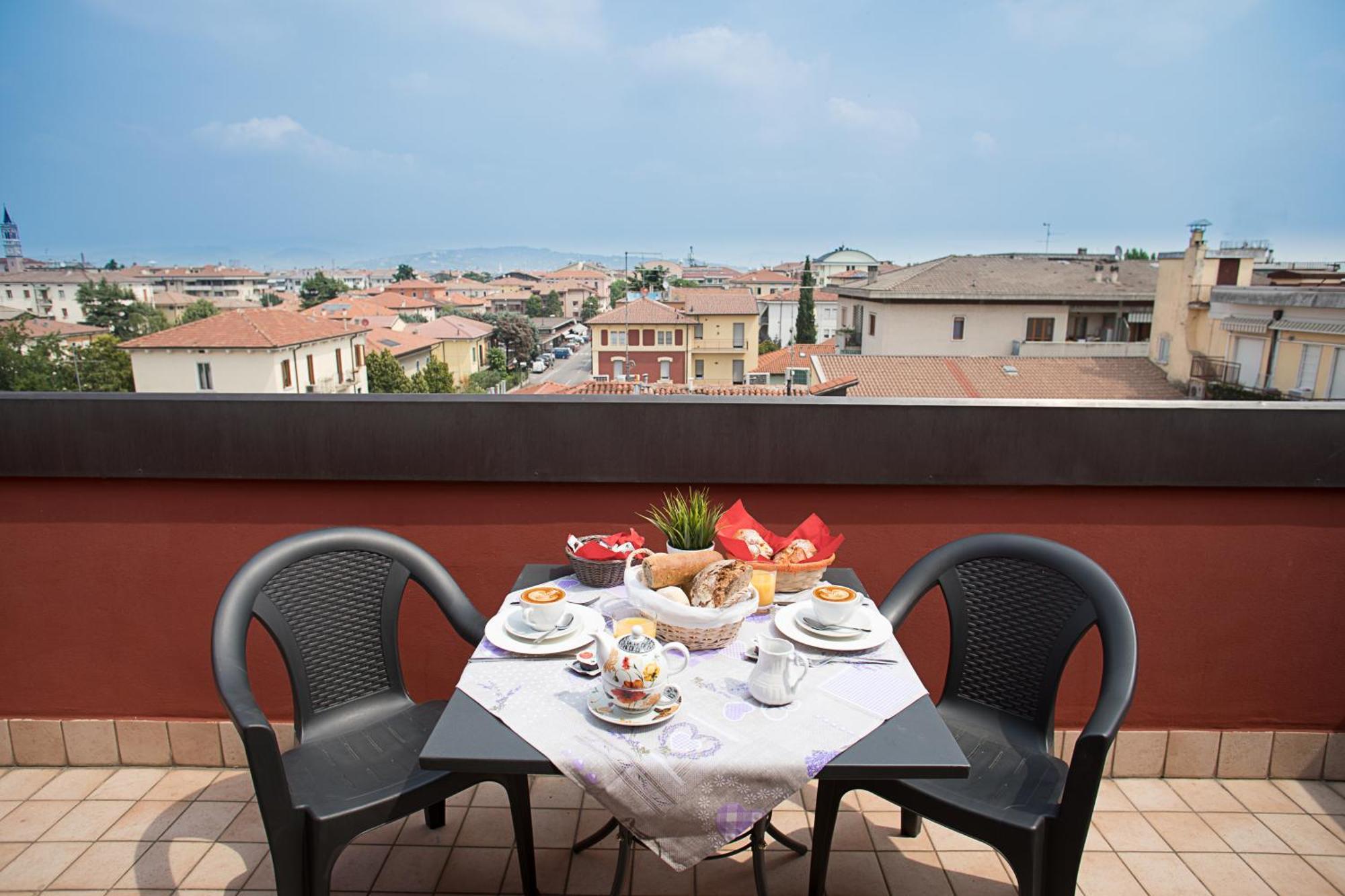 Family Apartment Verona Class מראה חיצוני תמונה